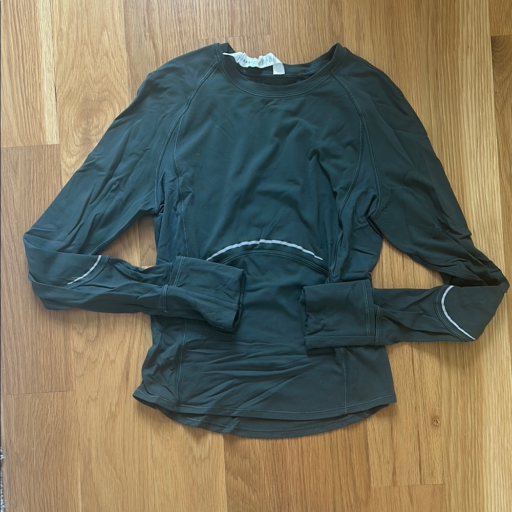 Black Long Sleeve Athletic Top